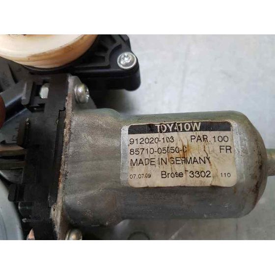 Elevalunas Delantero Derecho Para Toyota Avensis