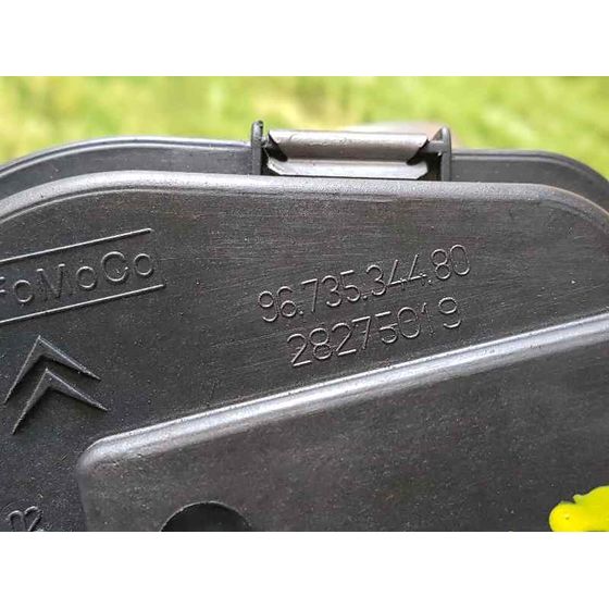 Caja Mariposa Para Ford Focus Lim.