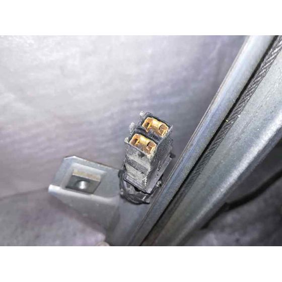 Elevalunas Delantero Derecho Para Audi 100 Berlina