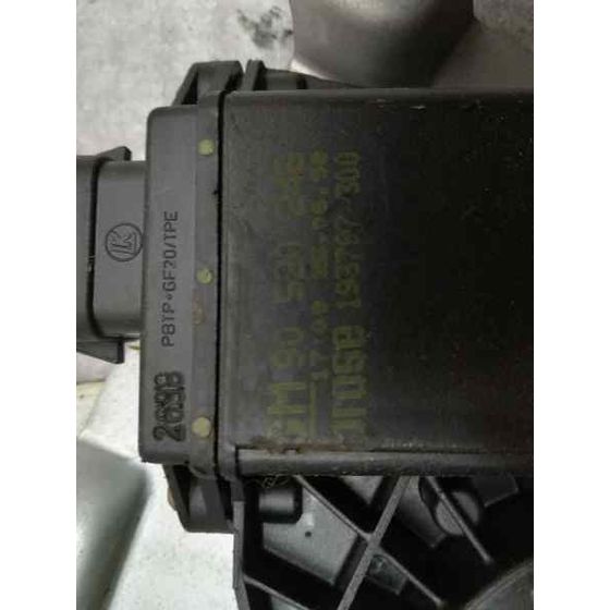 Elevalunas Delantero Derecho para Opel Omega B