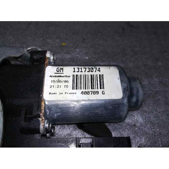 Elevalunas Delantero Derecho Para Opel Corsa C