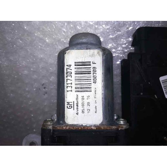 Elevalunas Delantero Derecho Para Opel Corsa C