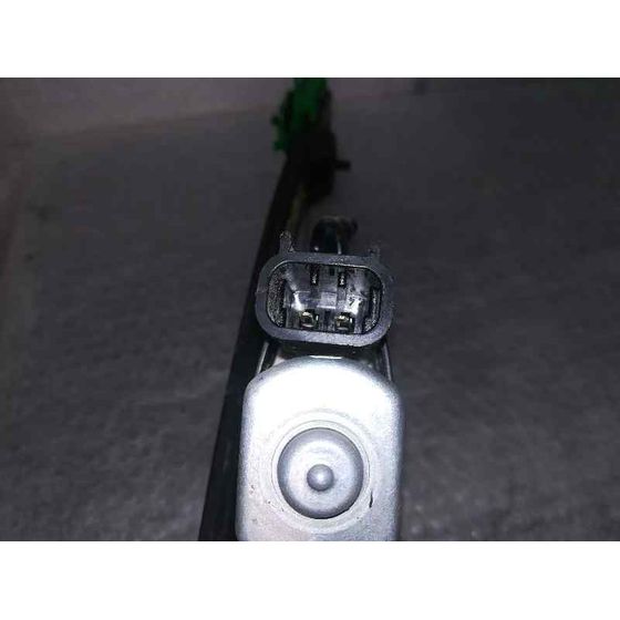 Elevalunas Delantero Derecho Para Fiat Linea