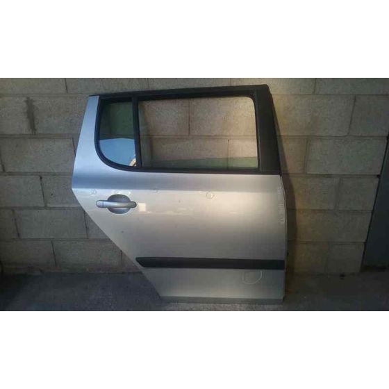 Puerta Trasera Derecha Para Skoda Fabia