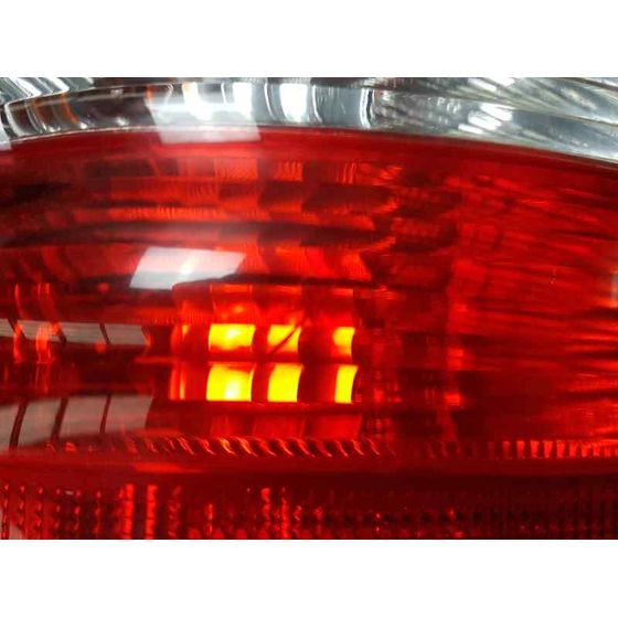 Piloto Trasero Izquierdo Para Mercedes Clase M