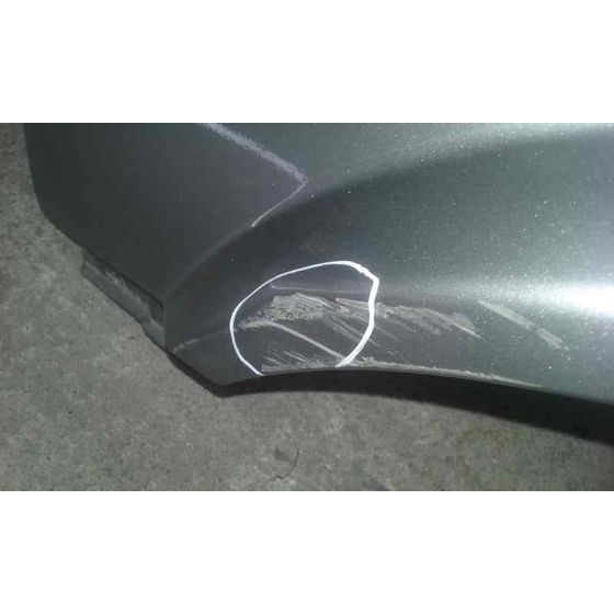 Aleta Delantera Izquierda Para Nissan Primera Berlina