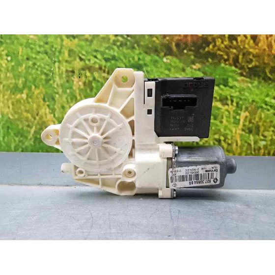 Motor Elevalunas Trasero Derecho Para Renault Megane Iii Berlina 5 P