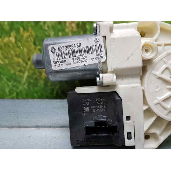 Motor Elevalunas Trasero Derecho Para Renault Megane Iii Berlina 5 P