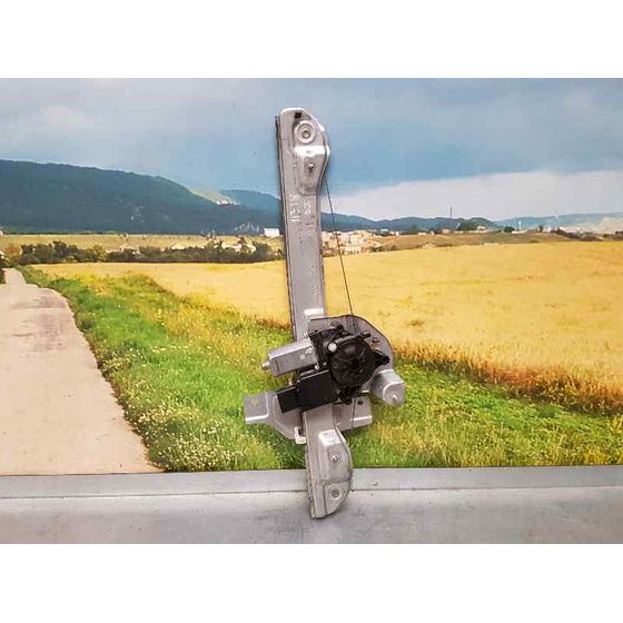 Elevalunas Delantero Izquierdo Para Peugeot 2008