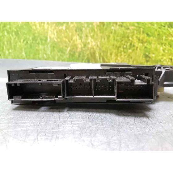 Motor Elevalunas Trasero Izquierdo Para Seat Exeo Berlina