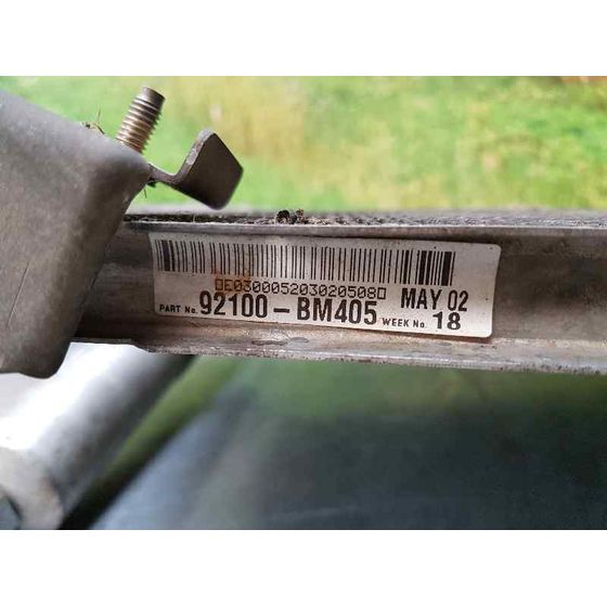Condensador / Radiador Aire Acondicionado Para Nissan Almera