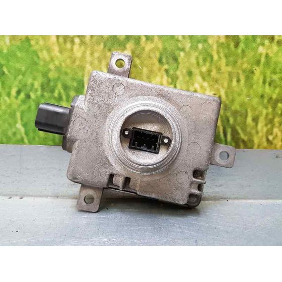 Centralita Faros Xenon para Mazda 5 Berl. (Cr)