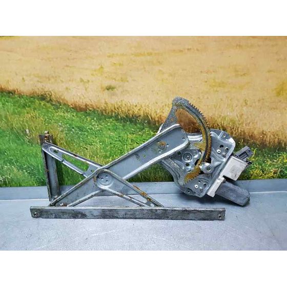 Elevalunas Delantero Izquierdo Para Toyota Avensis Berlina