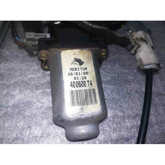 Elevalunas Delantero Derecho Para Nissan Primera Berlina