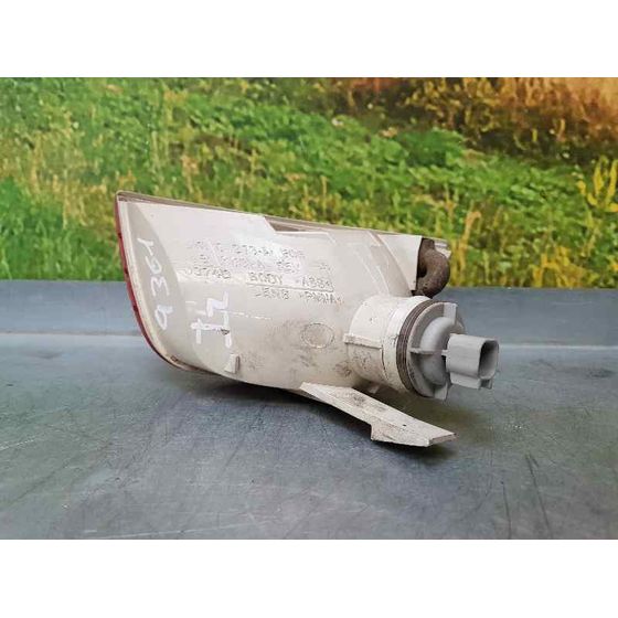 Faro Antiniebla Trasero Izquierdo Para Ford Focus Berlina