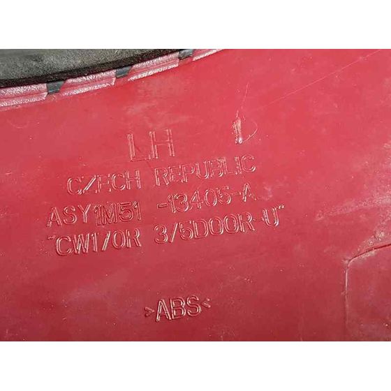 Piloto Trasero Izquierdo Para Ford Focus Berlina