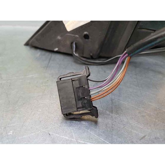 Retrovisor Derecho Para Volkswagen Passat Berlina