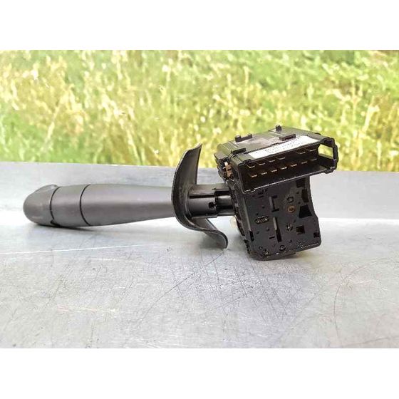 Mando Limpia Para Dacia Sandero