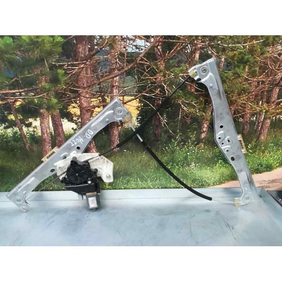 Elevalunas Delantero Derecho Para Citroen C4 Cactus