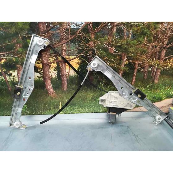 Elevalunas Delantero Derecho Para Citroen C4 Cactus