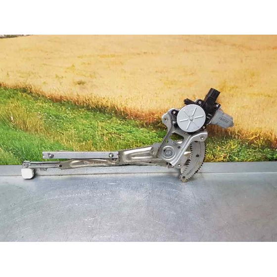 Elevalunas Delantero Derecho Para Mitsubishi Outlander