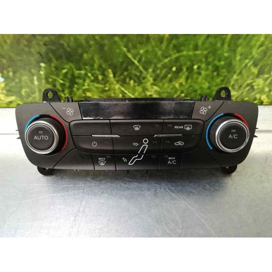 Mando Calefaccion / Aire Acondicionado para Ford Focus Turn.