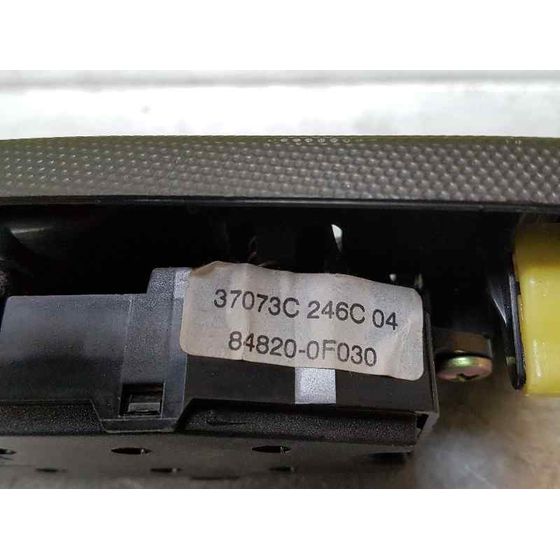 Mando Elevalunas Delantero Izquierdo Para Toyota Corolla Verso