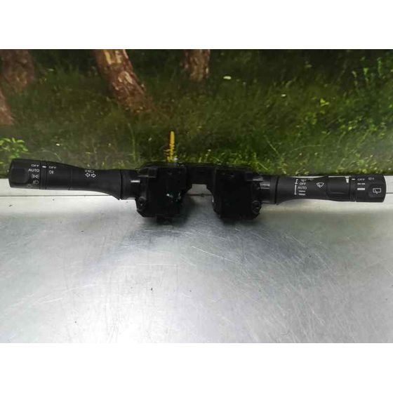 Mando Luces Y Limpia Para Nissan Micra