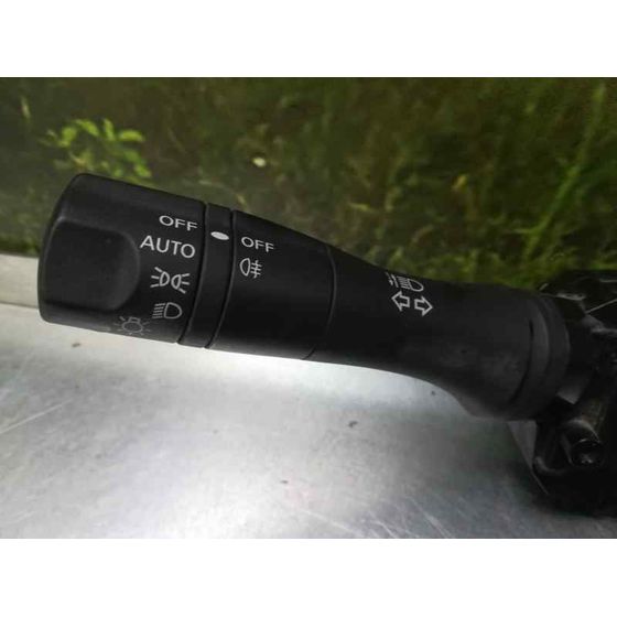 Mando Luces Y Limpia Para Nissan Micra