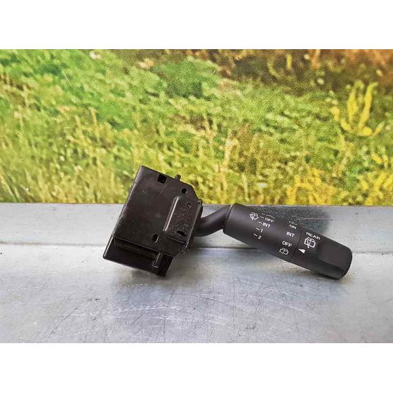 Mando Limpia Para Mazda 3 Berlina