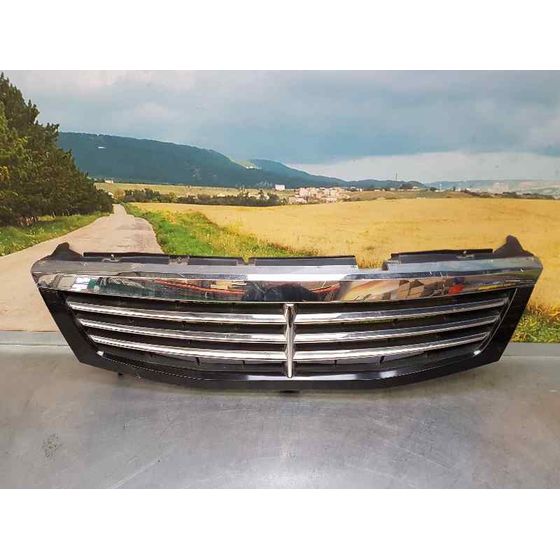 Rejilla Delantera Para Ssangyong Rexton