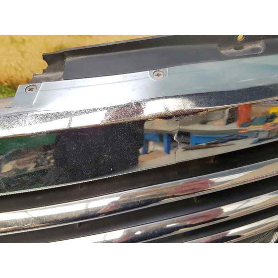 Rejilla Delantera Para Ssangyong Rexton