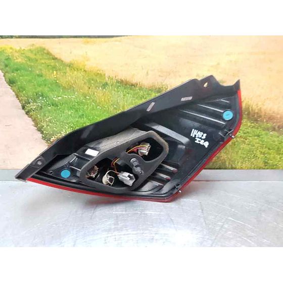 Piloto Trasero Izquierdo Para Ford Fiesta