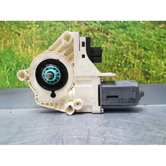 Motor Elevalunas Delantero Derecho Para Audi A6 Berlina
