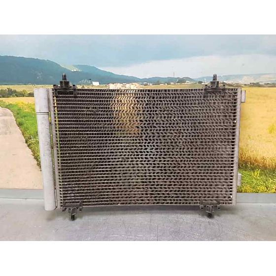 Condensador / Radiador Aire Acondicionado Para Peugeot Partner Kasten