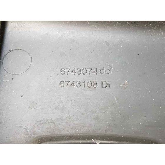 Tapa Motor Para Nissan Pathfinder