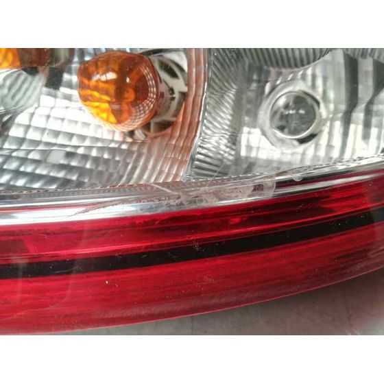 Piloto Trasero Derecho Para Ford Fiesta