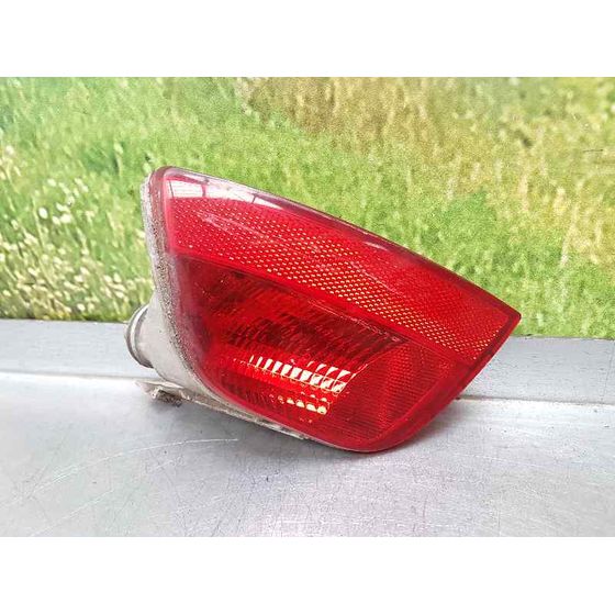 Faro Antiniebla Trasero Izquierdo Para Ford Focus Berlina