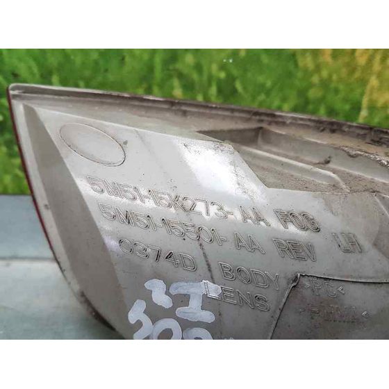 Faro Antiniebla Trasero Izquierdo Para Ford Focus Berlina