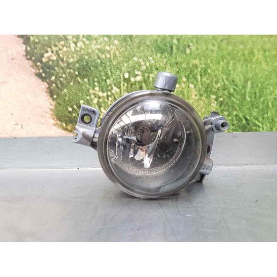 Faro Antiniebla Derecho Para Ford Focus Berlina