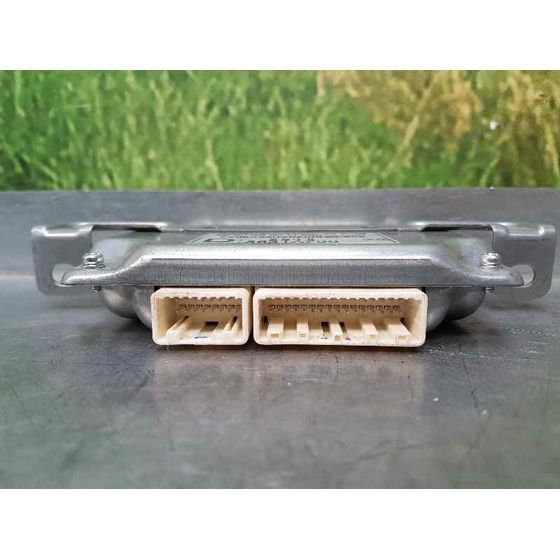 Centralita para Mitsubishi Montero (V80/V90)
