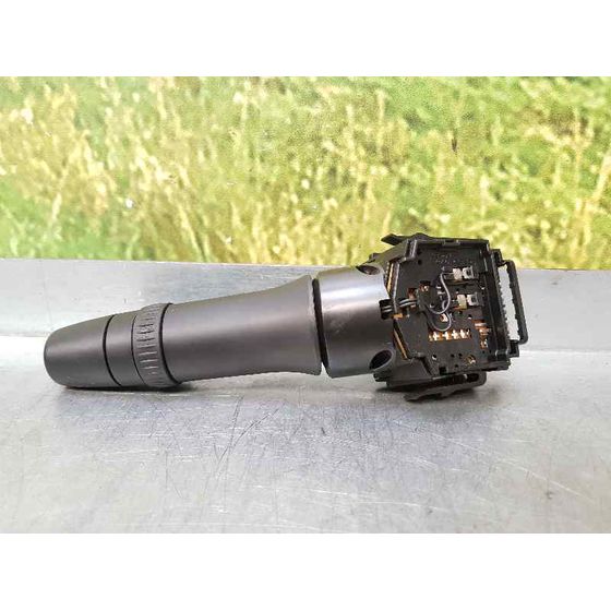 Mando Limpia Para Mitsubishi Montero