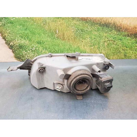 Faro Derecho Para Fiat Punto Berlina