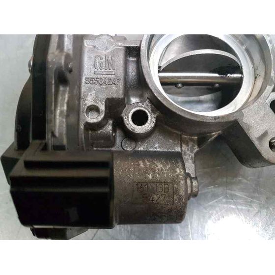 Caja Mariposa Para Opel Corsa D