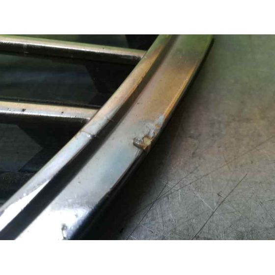 Rejilla Delantera para Mercedes-Benz Clase E (W211) Berlina