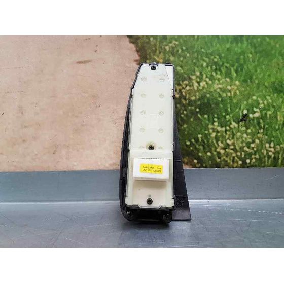 Mando Elevalunas Delantero Izquierdo para Toyota Avensis Berlina (T25)
