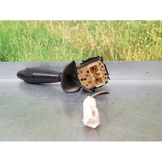 Mando Limpia Para Daewoo Nubira Berlina