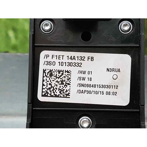 Mando Elevalunas Delantero Izquierdo para Ford Fiesta (Ccn)