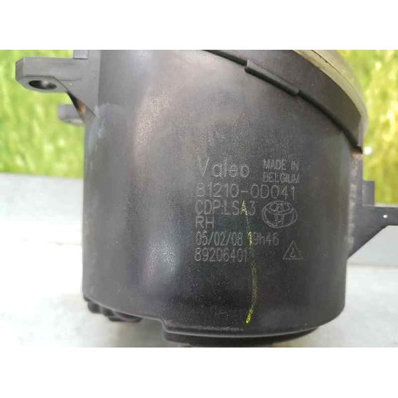 Faro Antiniebla Derecho para Toyota Auris