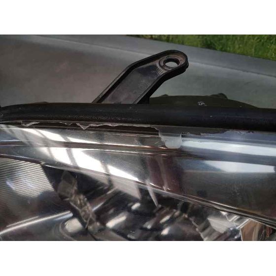 Faro Izquierdo Para Toyota Rav 4